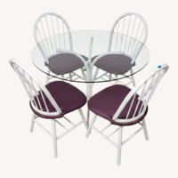 40" Round Glass Top Dining Set W Four Chairs