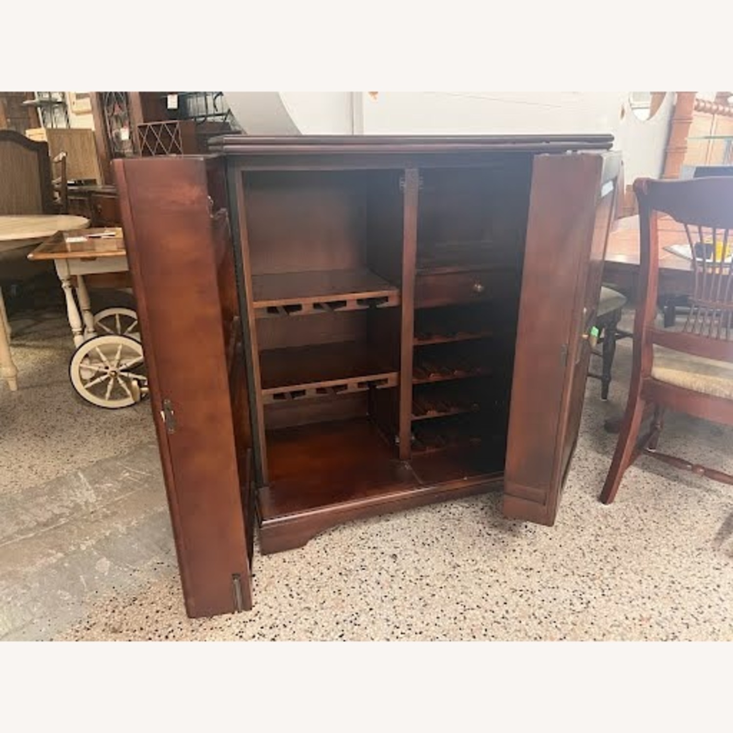 Howard Miller Lodi Ii Wine & Bar Console - image-4