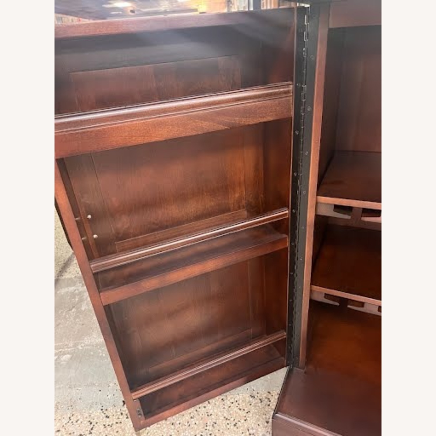 Howard Miller Lodi Ii Wine & Bar Console - image-2