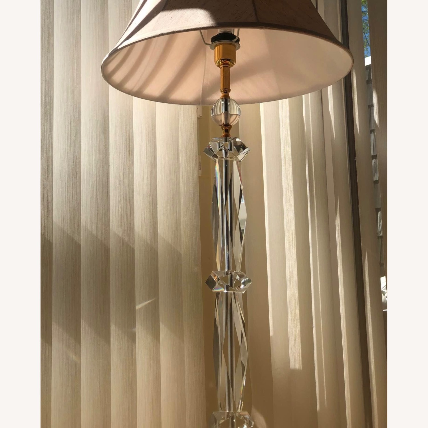 Vintage/Antique Natural Glass Floor Lamp - image-10