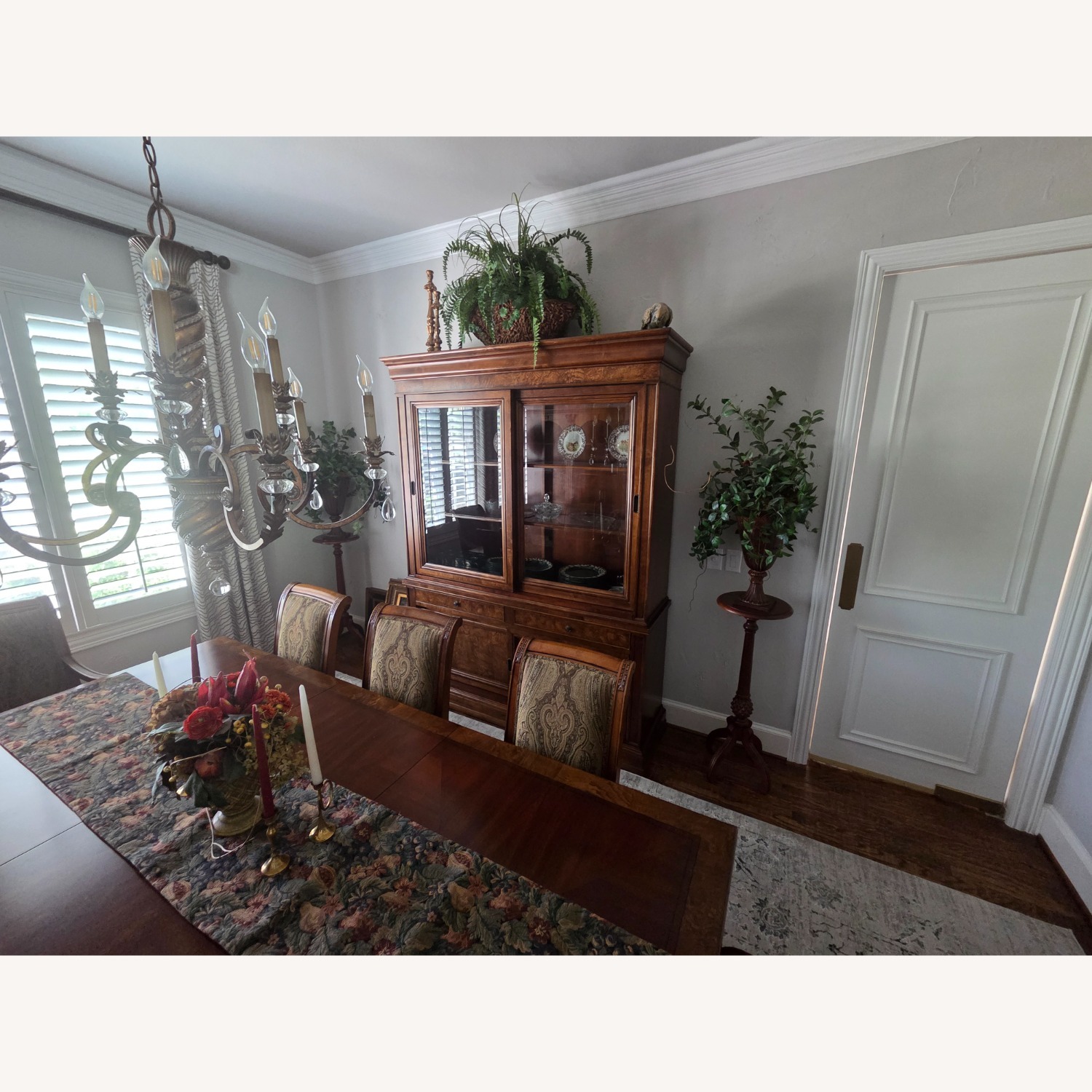 Ethan Allen Townhouse Light Brown Dining Table - image-4