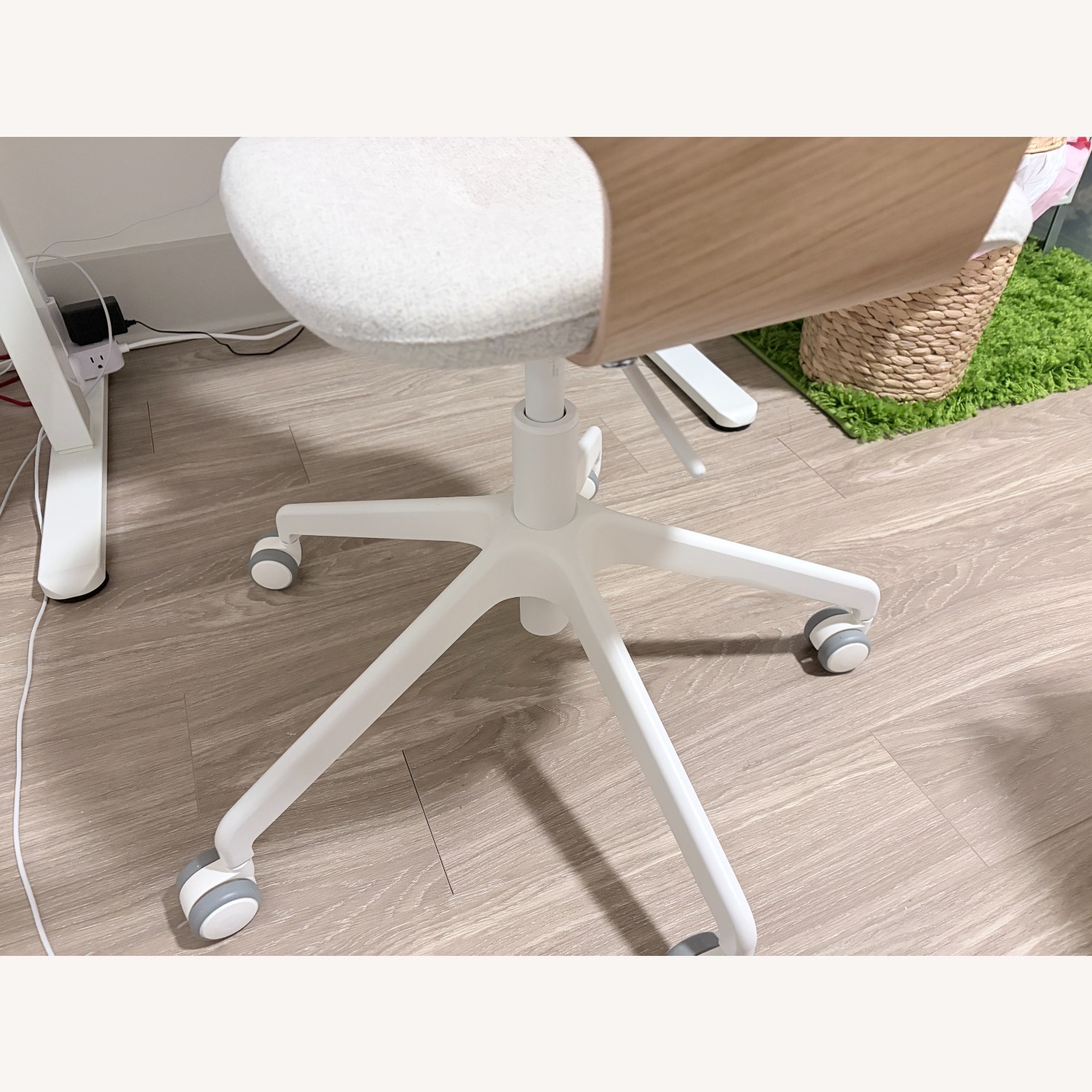 IKEA FJÄLLBERGET White Stained Oak Office Chair - image-4