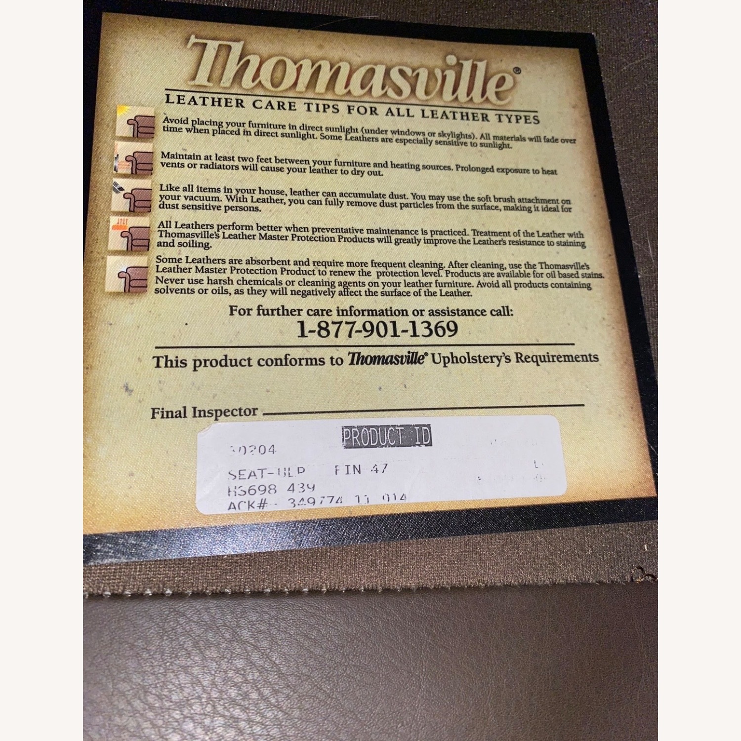 Thomasville 3+ Seater Leather Sofa W Ottoman - image-4