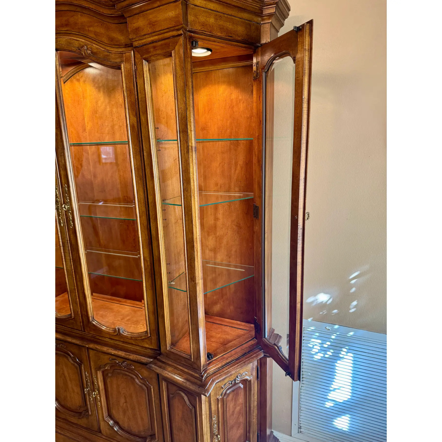 Drexel Heritage French Provincial China Cabinet - image-2