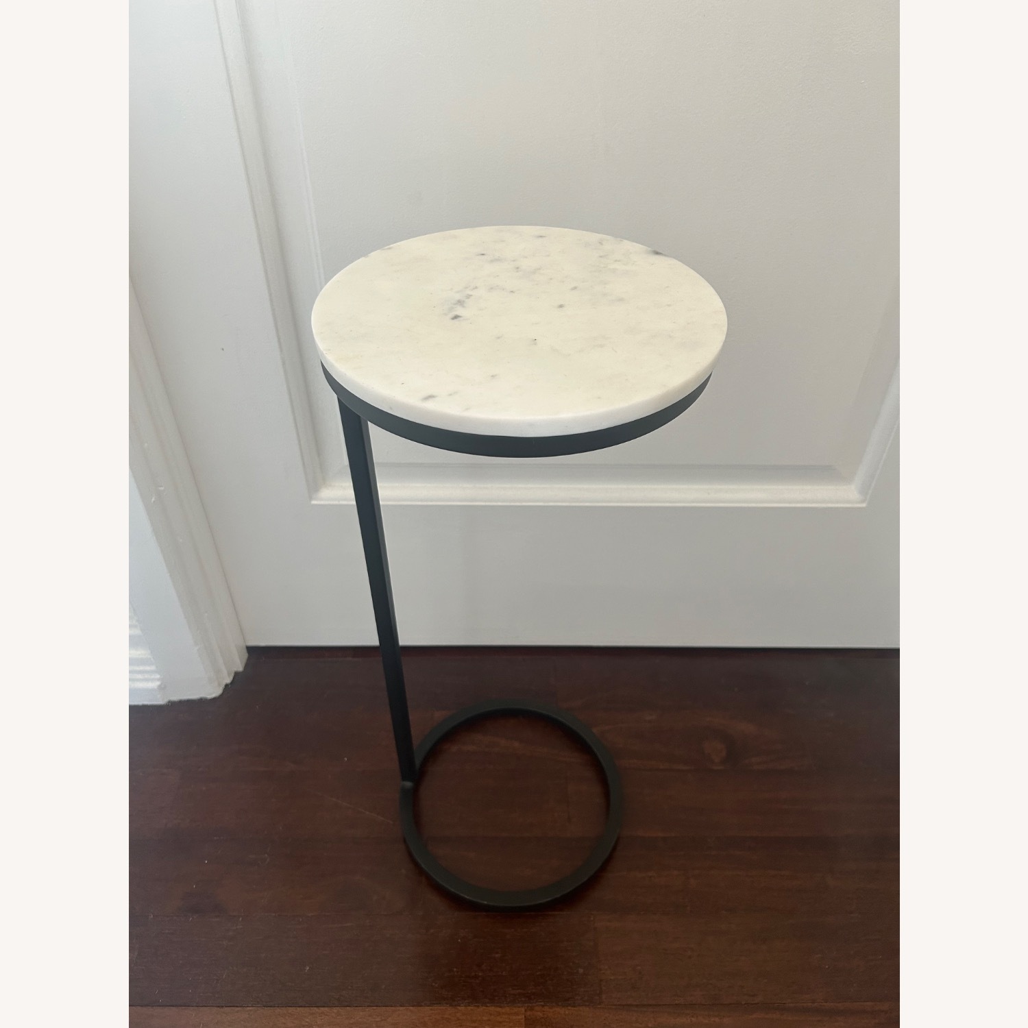 Pottery Barn Delaney Round Marble C-Table - image-2