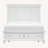 Hilton Head Traditional White Queen Bed