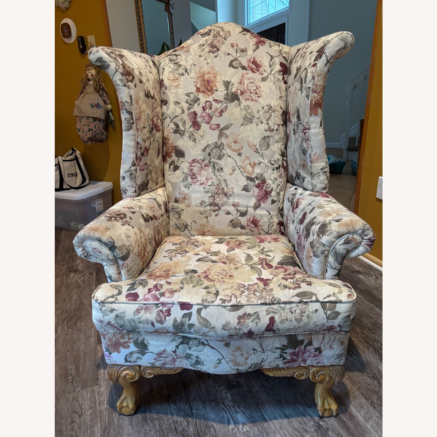 Antique Captain Chair Set  - image-1