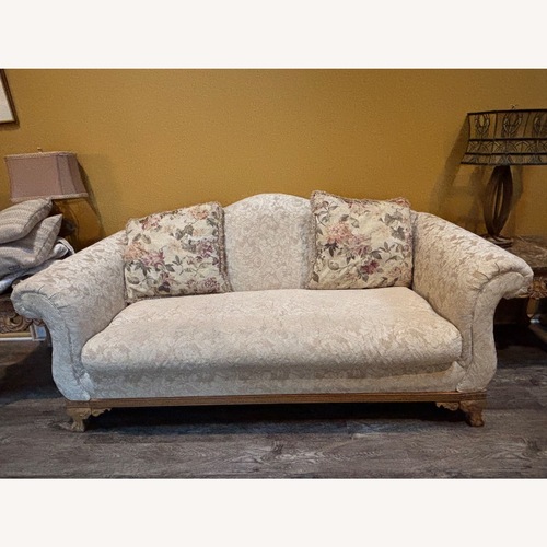 Used Vintage/Antique Natural Fabric 3+ Seater Sofa for sale on AptDeco