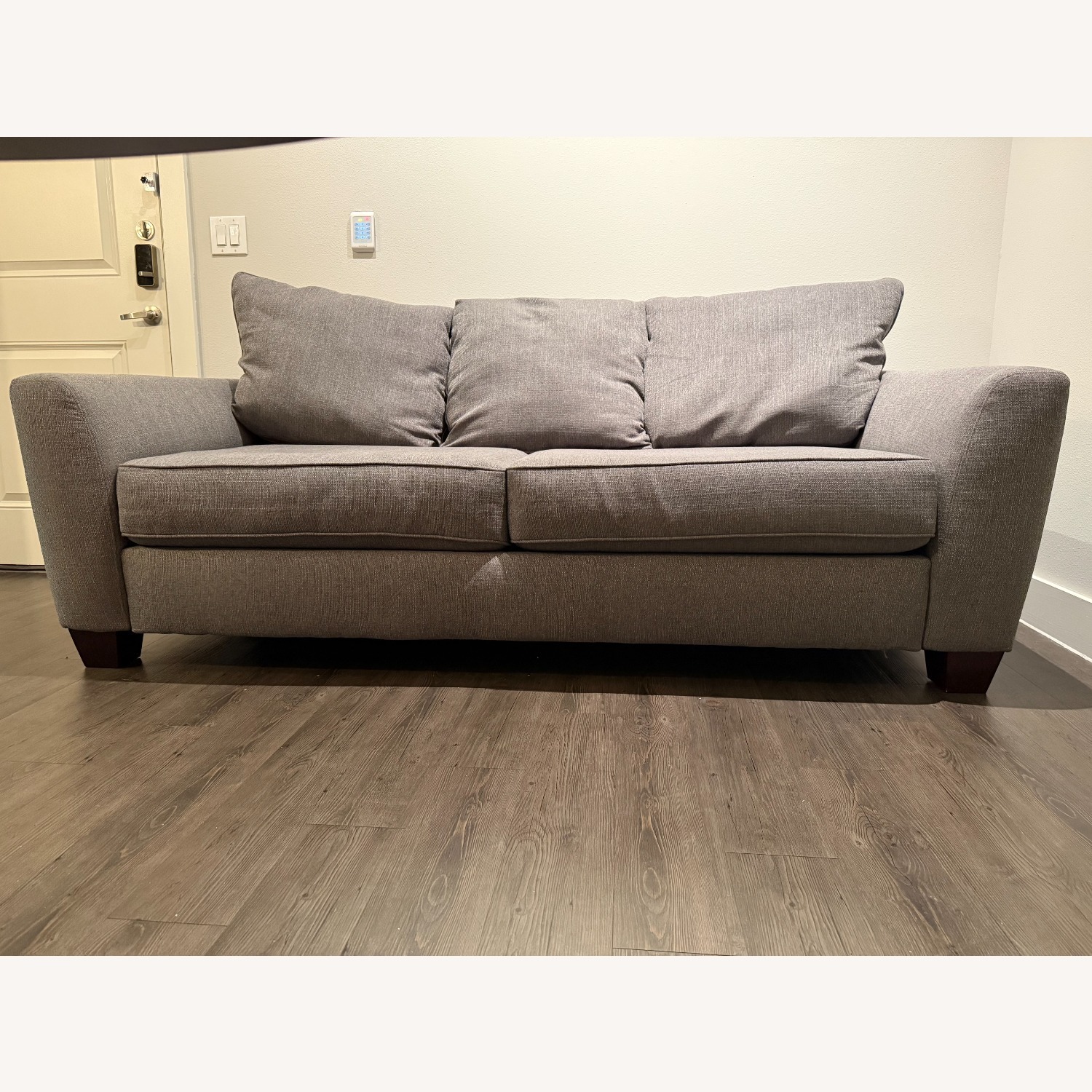 Rooms To Go Queen Gel Foam Sleeper Sofa - image-1