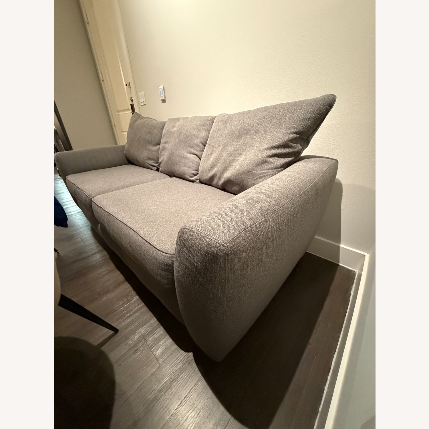 Rooms To Go Queen Gel Foam Sleeper Sofa - image-3