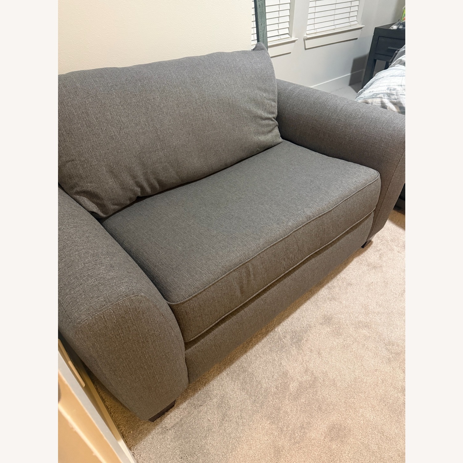 Rooms to Go Dark Gray Loveseat - image-2