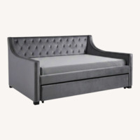 Bob’s Chloe Daybed 