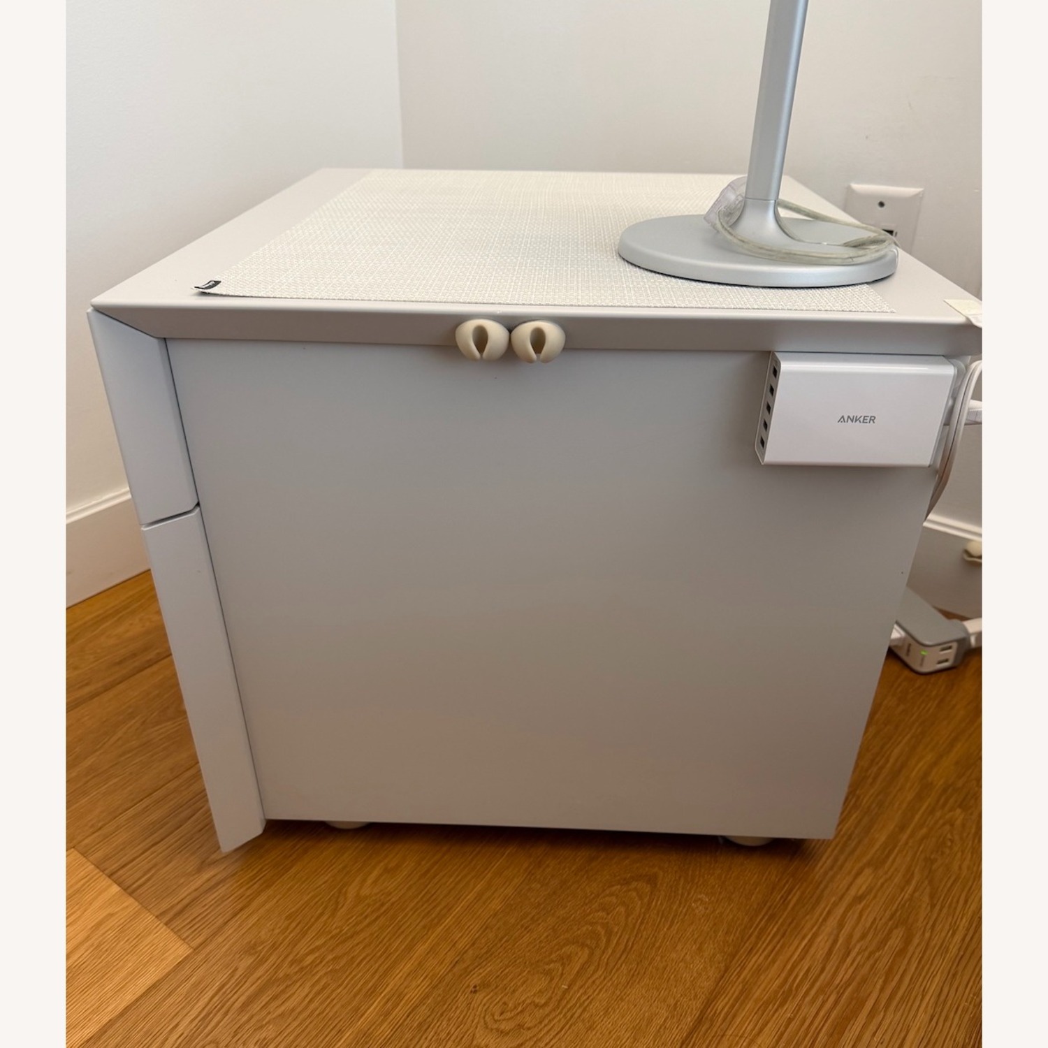 Poliform Abbinabili 2 Drawer Nightstand - image-6