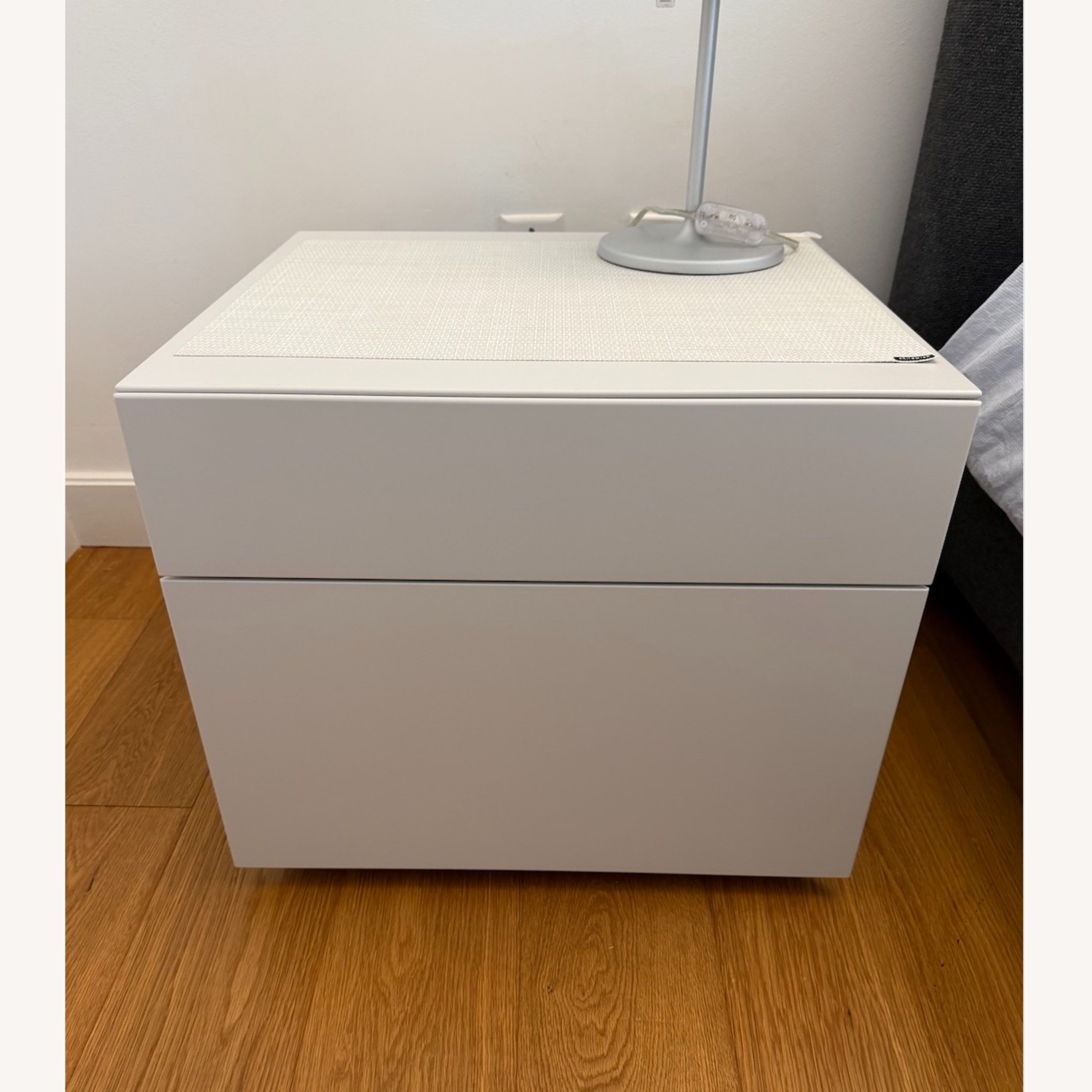 Poliform Abbinabili 2 Drawer Nightstand - image-2