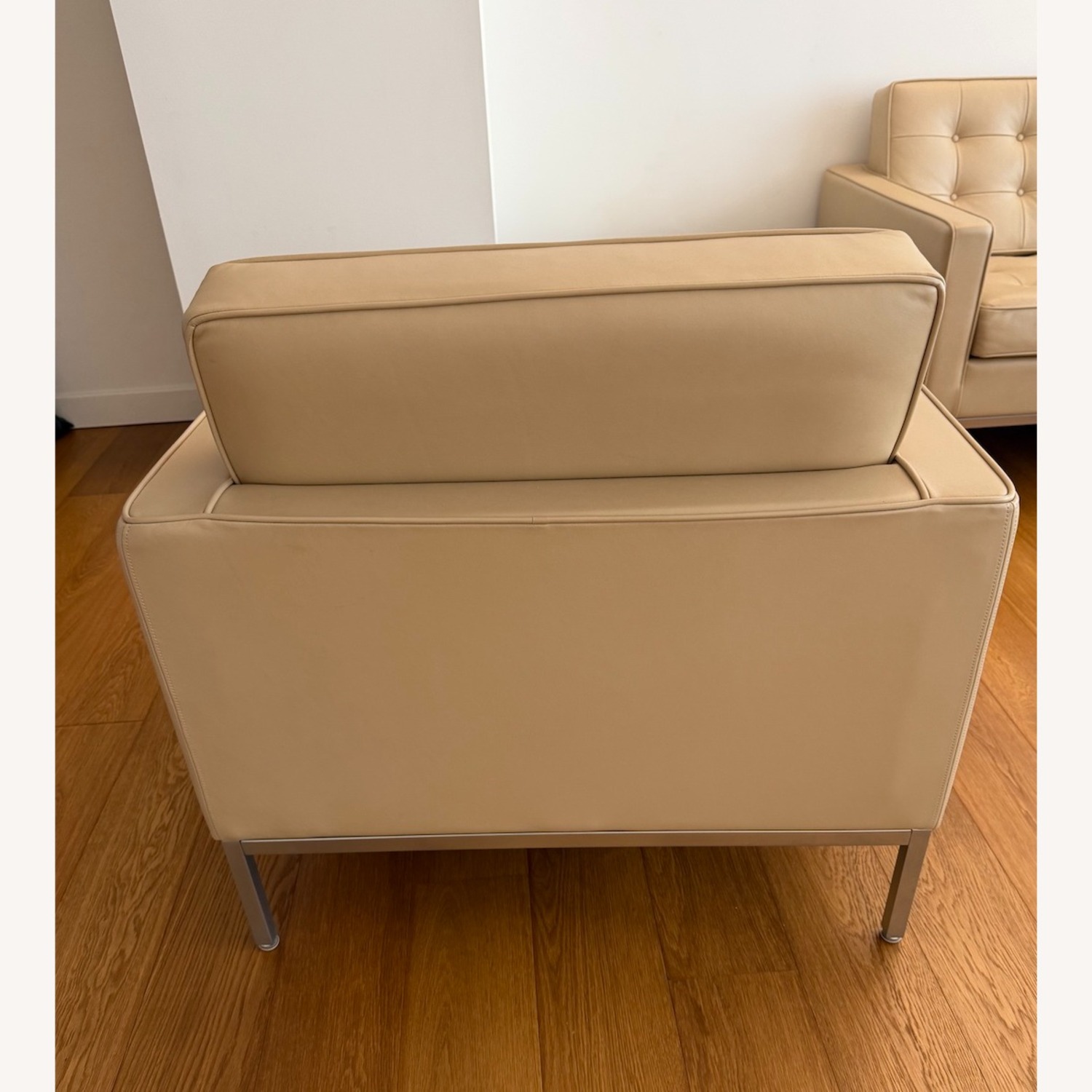 Florence Knoll Lounge Chair ( Beige / Satin )  - image-5