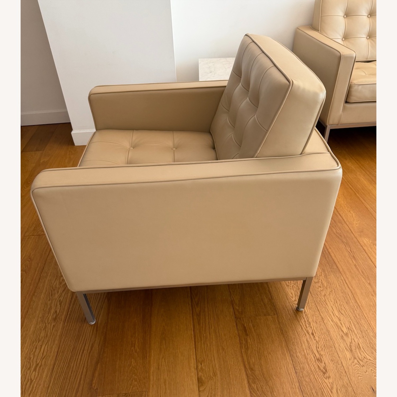 Florence Knoll Lounge Chair ( Beige / Satin )  - image-4