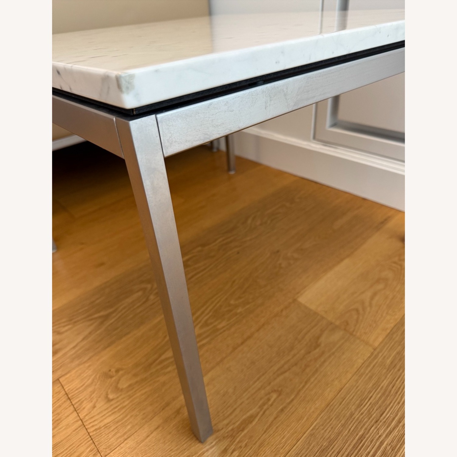Florence Knoll Side Table ( Carrara / Satin ) - image-3