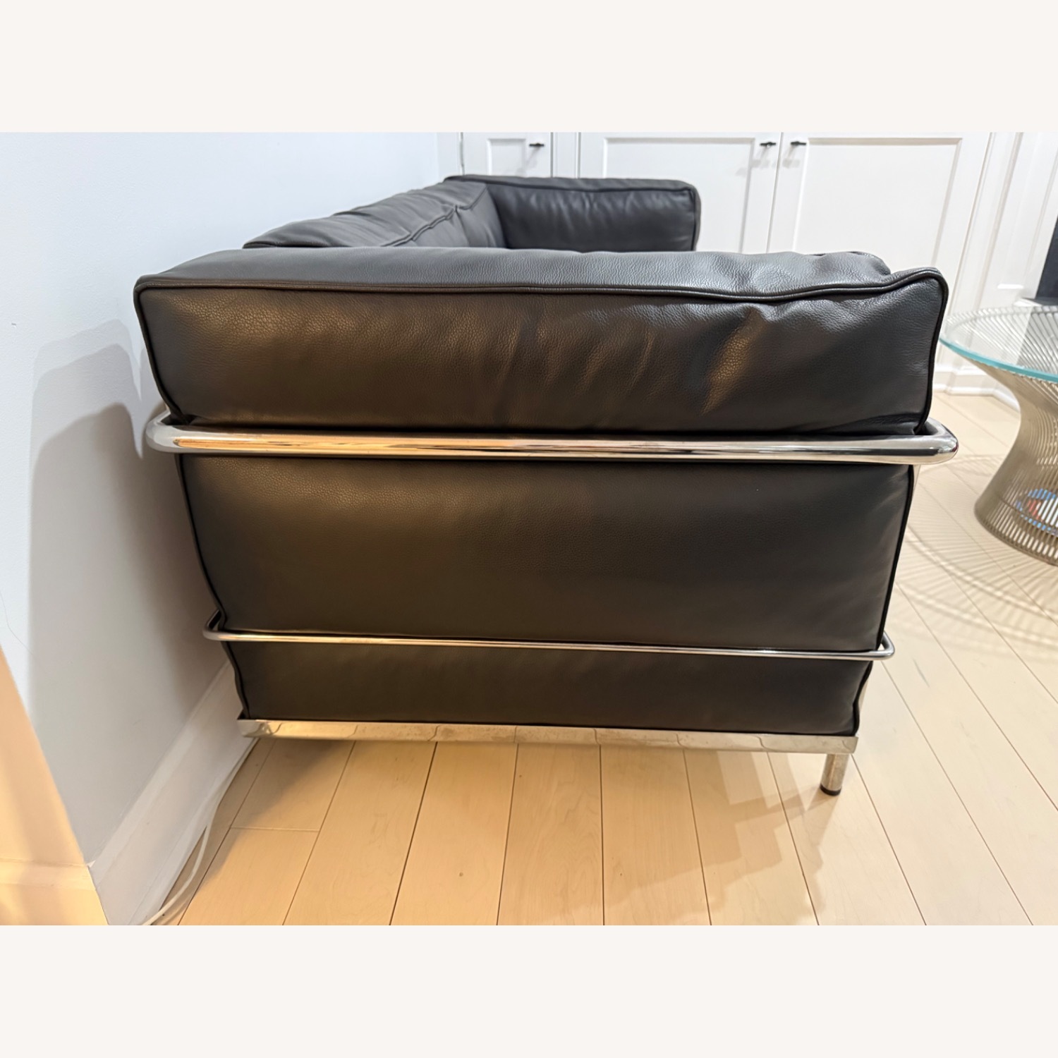Cassina LC3 Grand Modele Black Leather 2 Seater Sofa - image-2