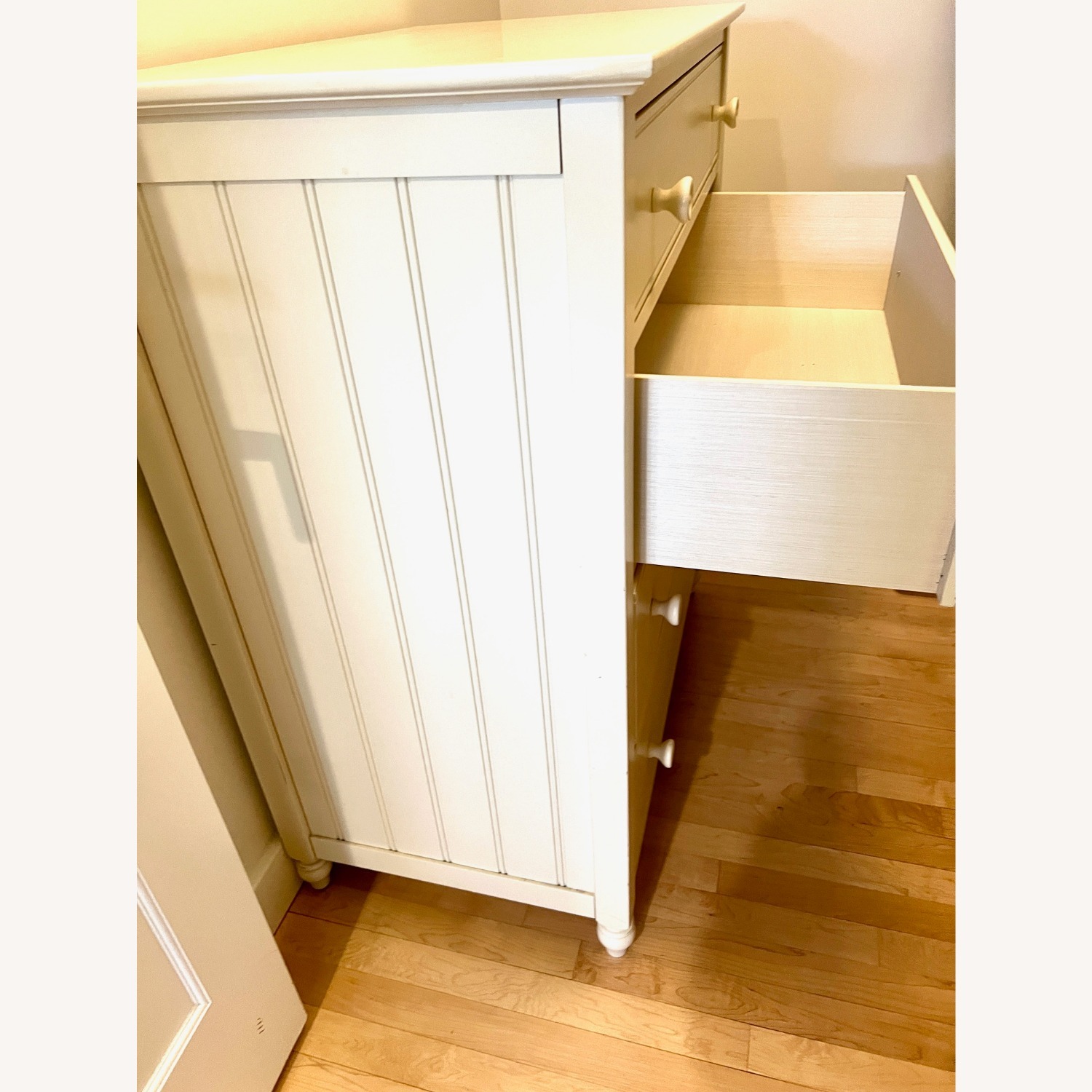 Raymour & Flanigan Crest 4-Draw Bedroom Chest - image-2