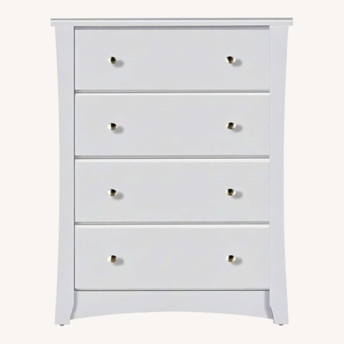 Used Raymour & Flanigan Crest 4-Draw Bedroom Chest for sale on AptDeco