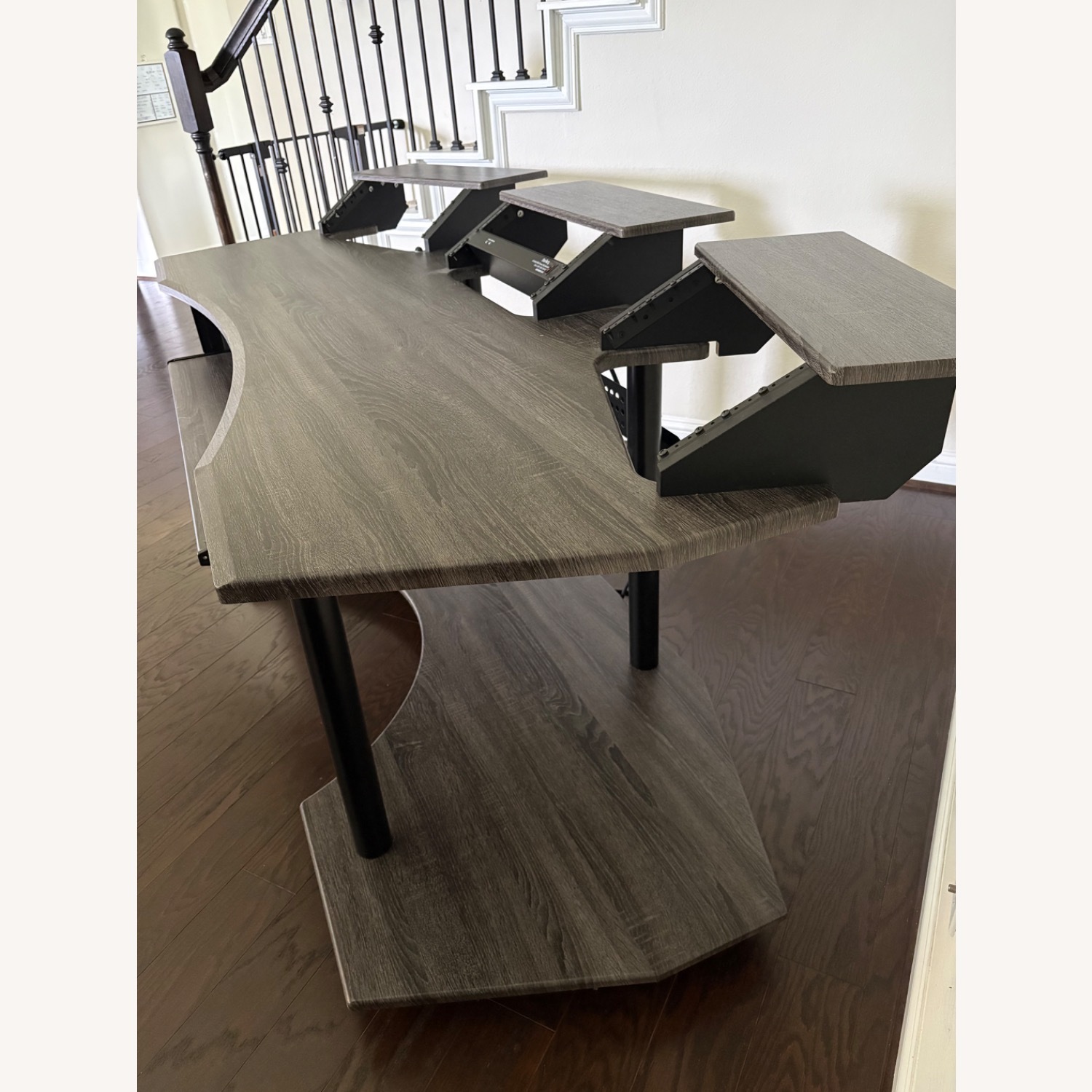 Black Oak 4-Shelf Music Recording Studio Desk - image-5