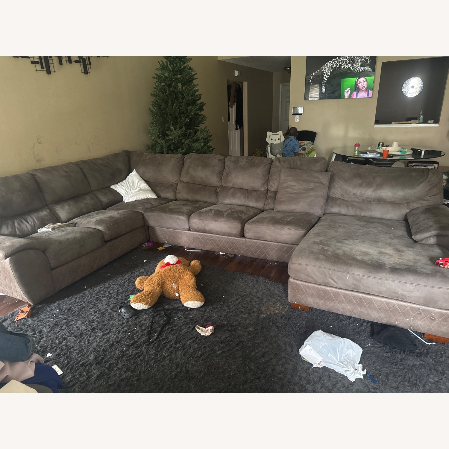 Jackson Furniure Sectional Sofa - image-1