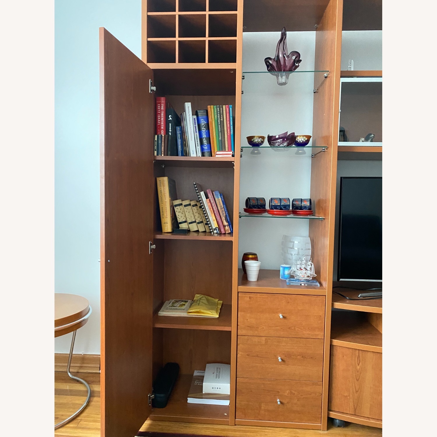 Italian-Made Wall Unit - image-4