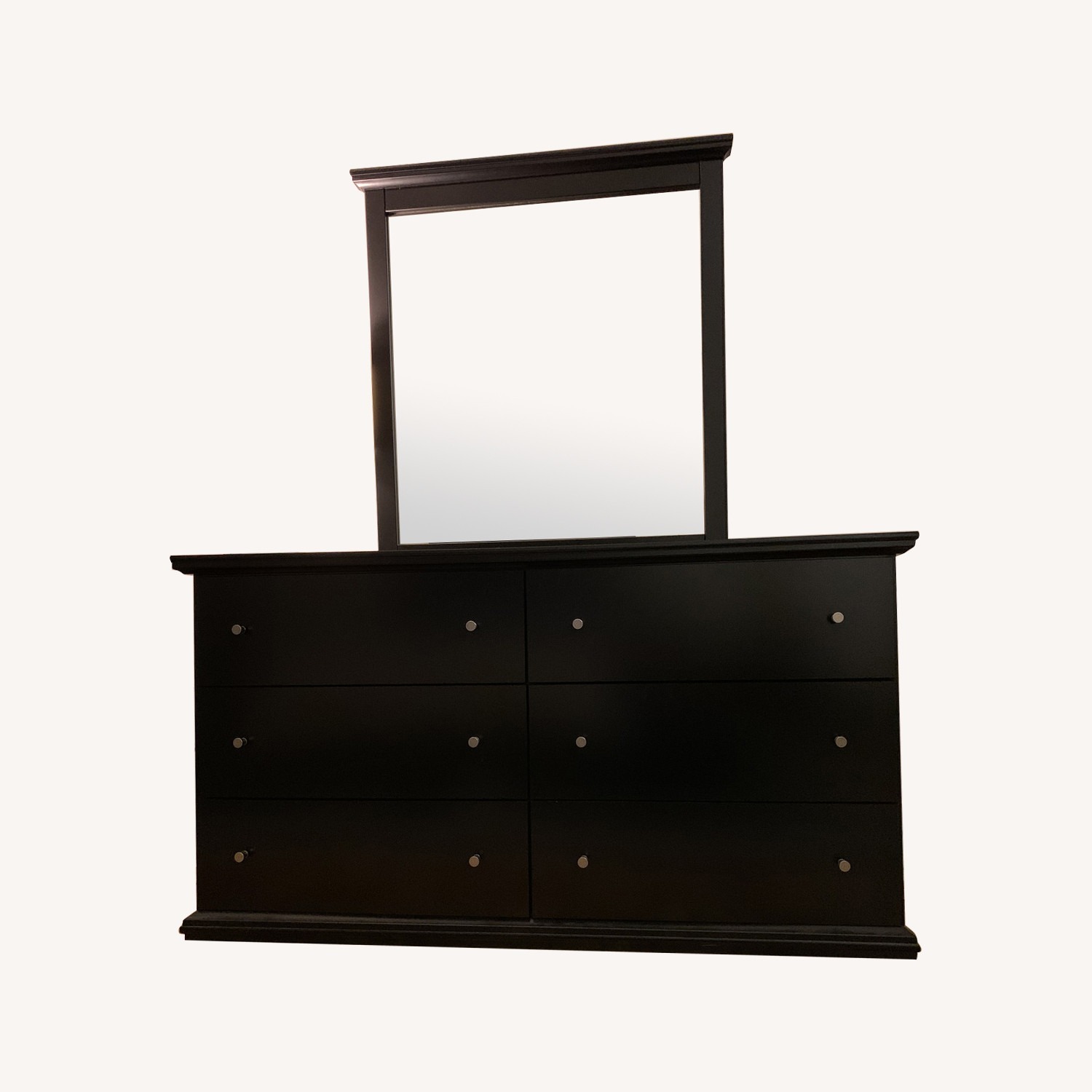 Ashley Furniture Bostwick Shoals 6 Drawer Dresser with Mirror - image-4