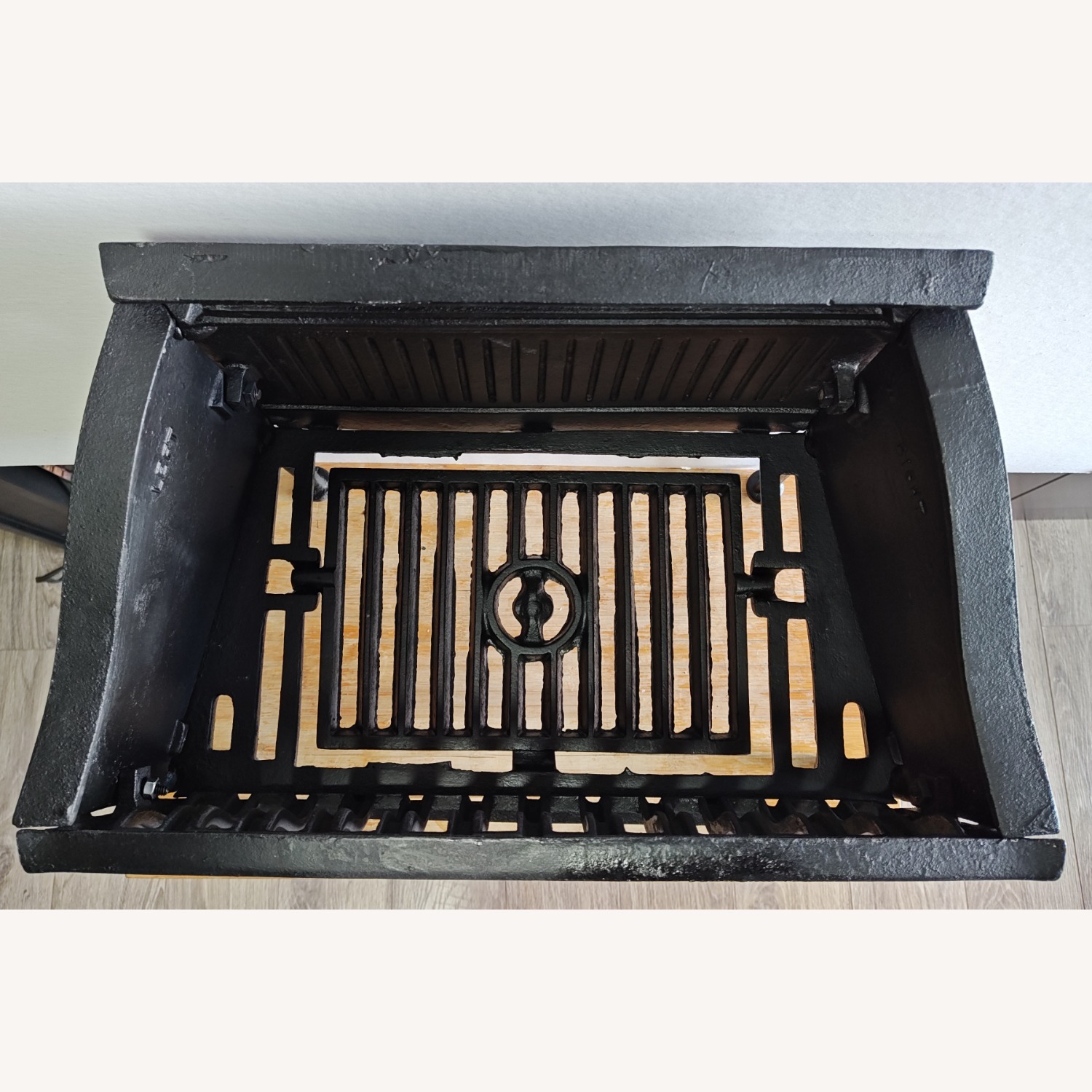 Vintage Traditional Fireplace Basket Grate - image-2