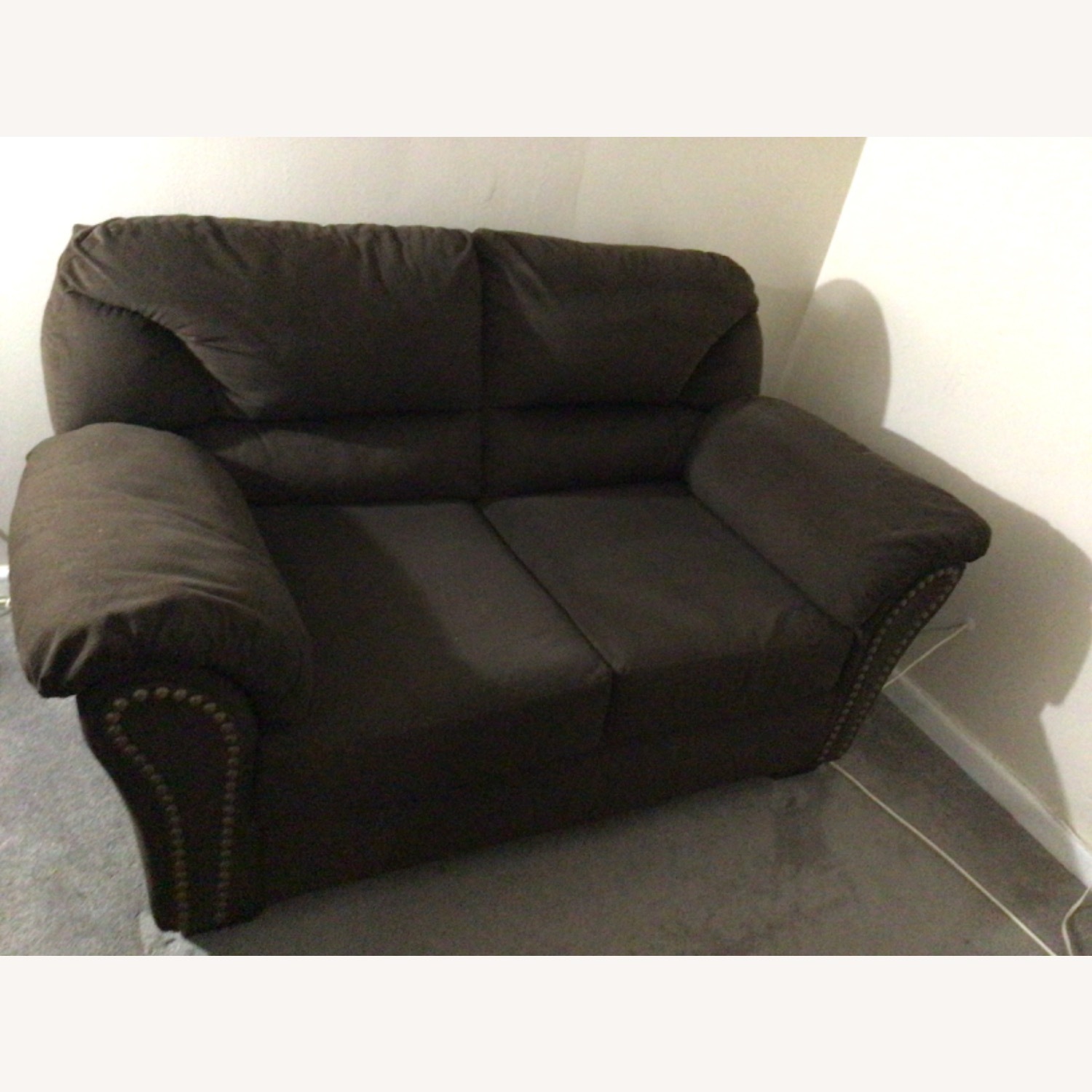 Ashley Furniture Kinlock Dark Brown Loveseat - image-2