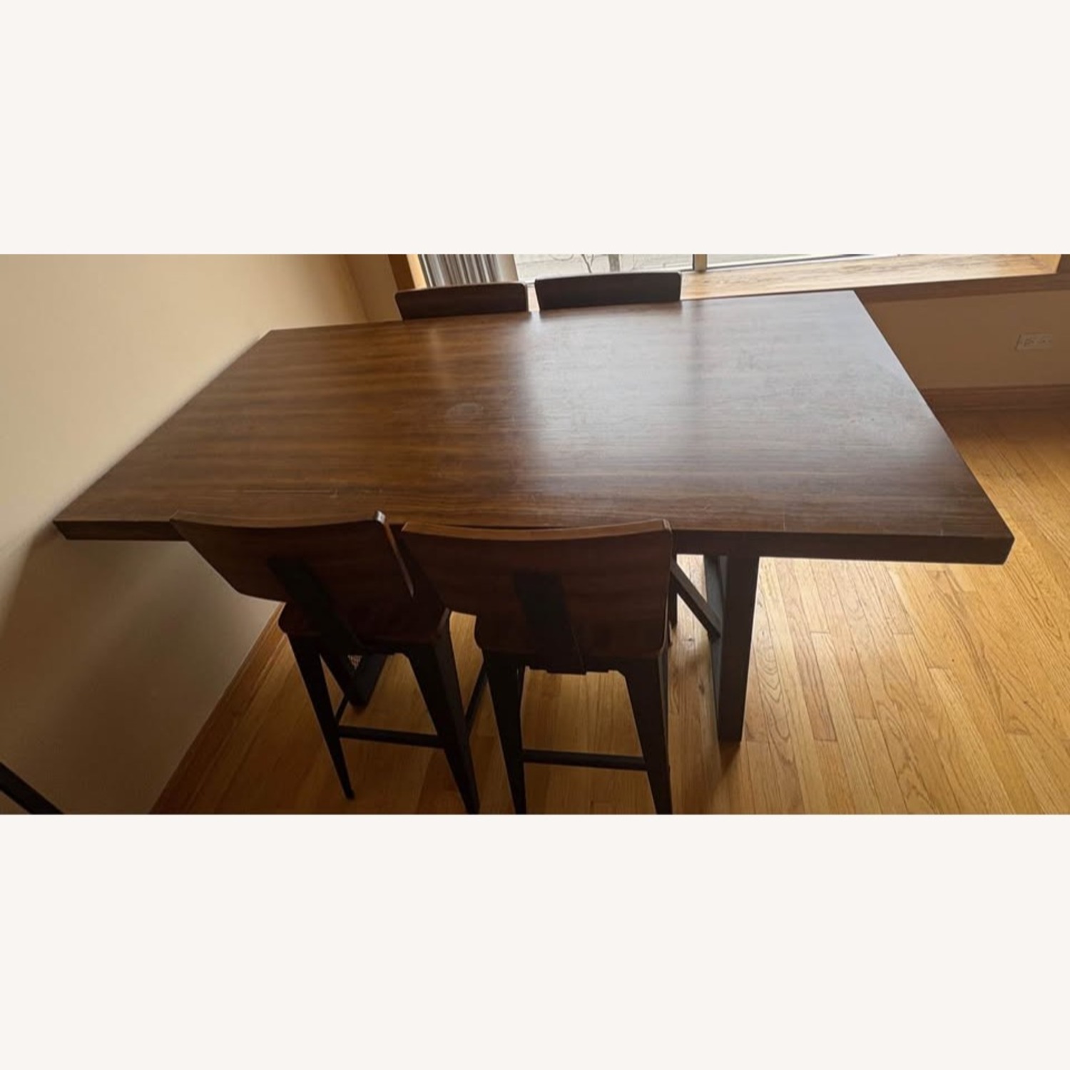 Industrial Modern Dining Tabel  - image-2