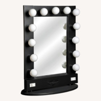 Vanity Girl Hollywood Table Lamp