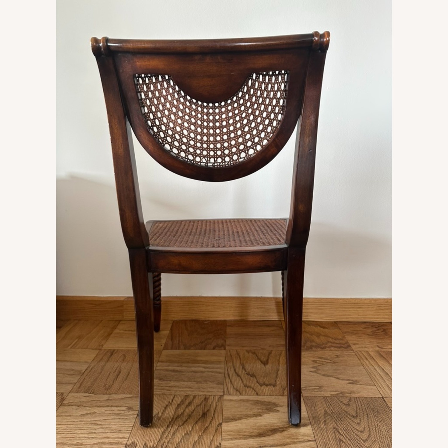 Lady Emily's Favorite Chair - image-3