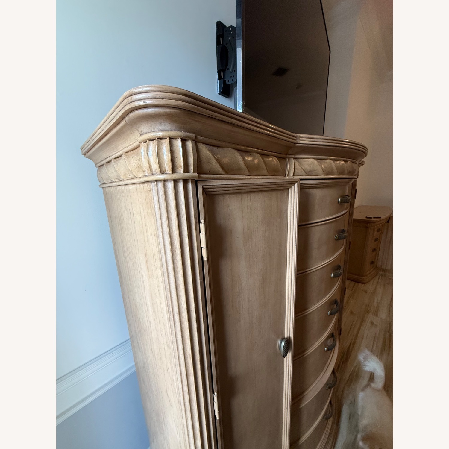 Bernhardt Furniture El Dorado Gold Wood Dresser - image-3