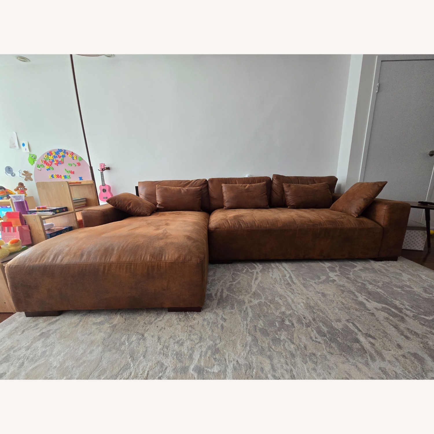 Wade Logan Asyiah Light Brown 3+ Piece Sectional - image-4