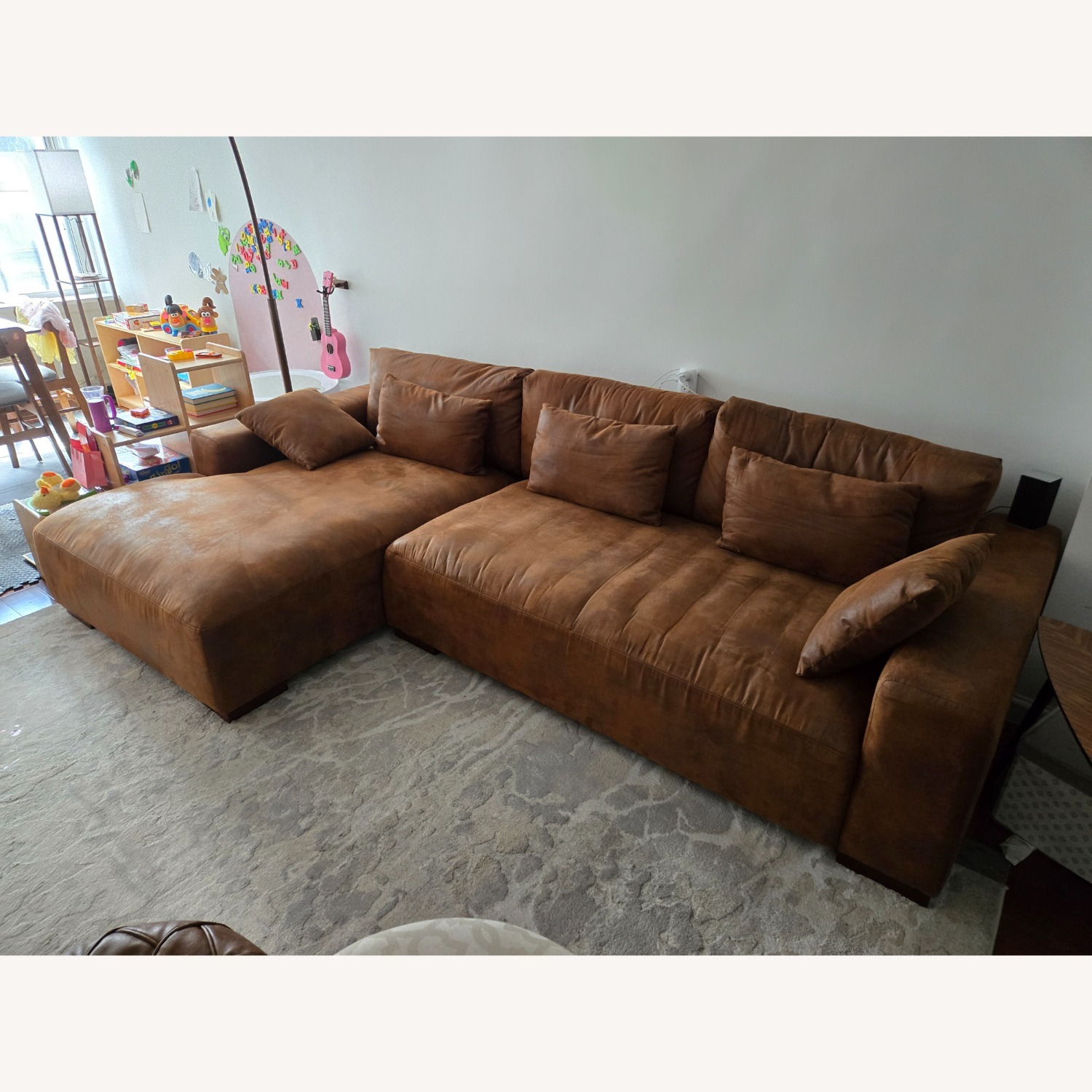 Wade Logan Asyiah Light Brown 3+ Piece Sectional - image-2