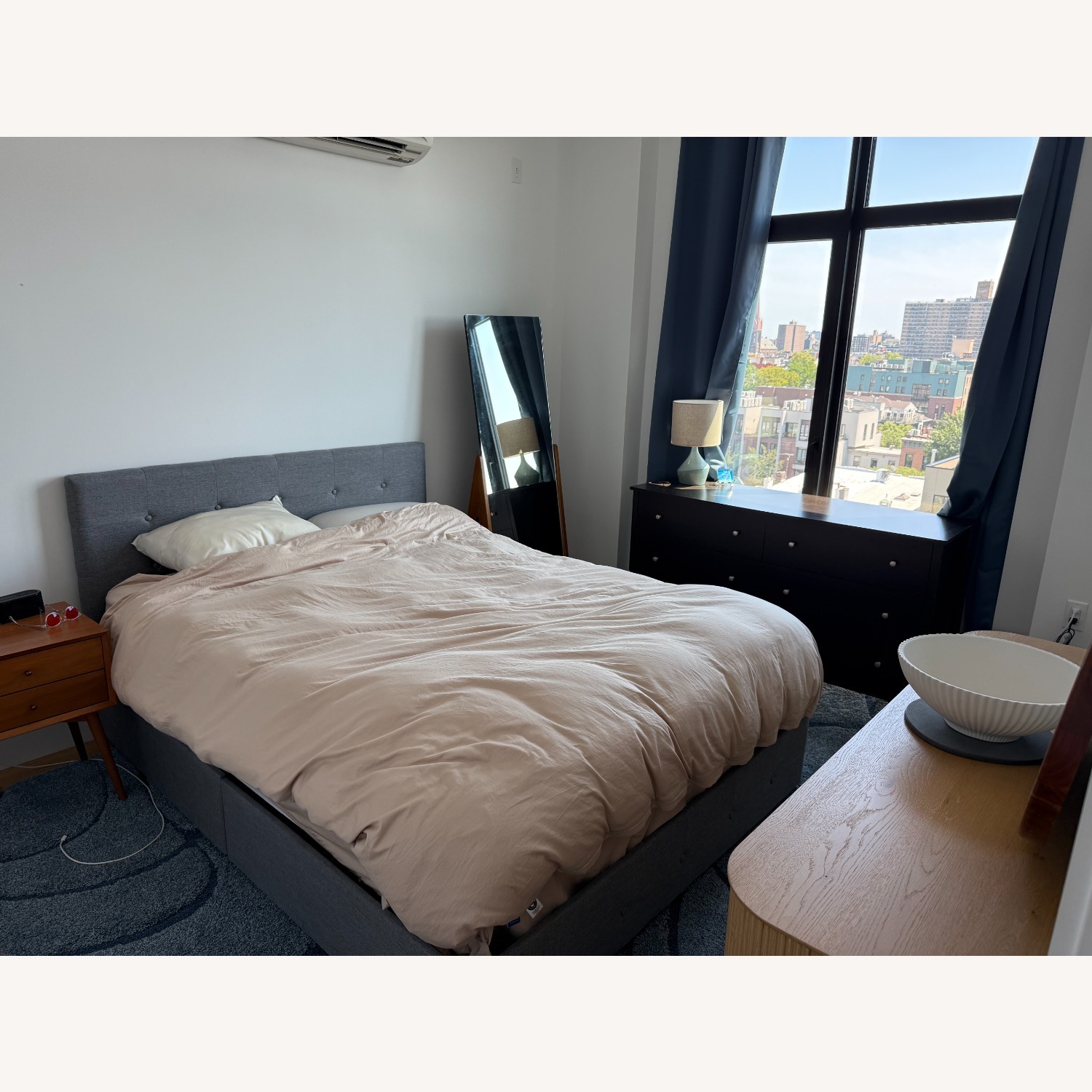 Mercury Row Light Gray Queen Bed - image-3