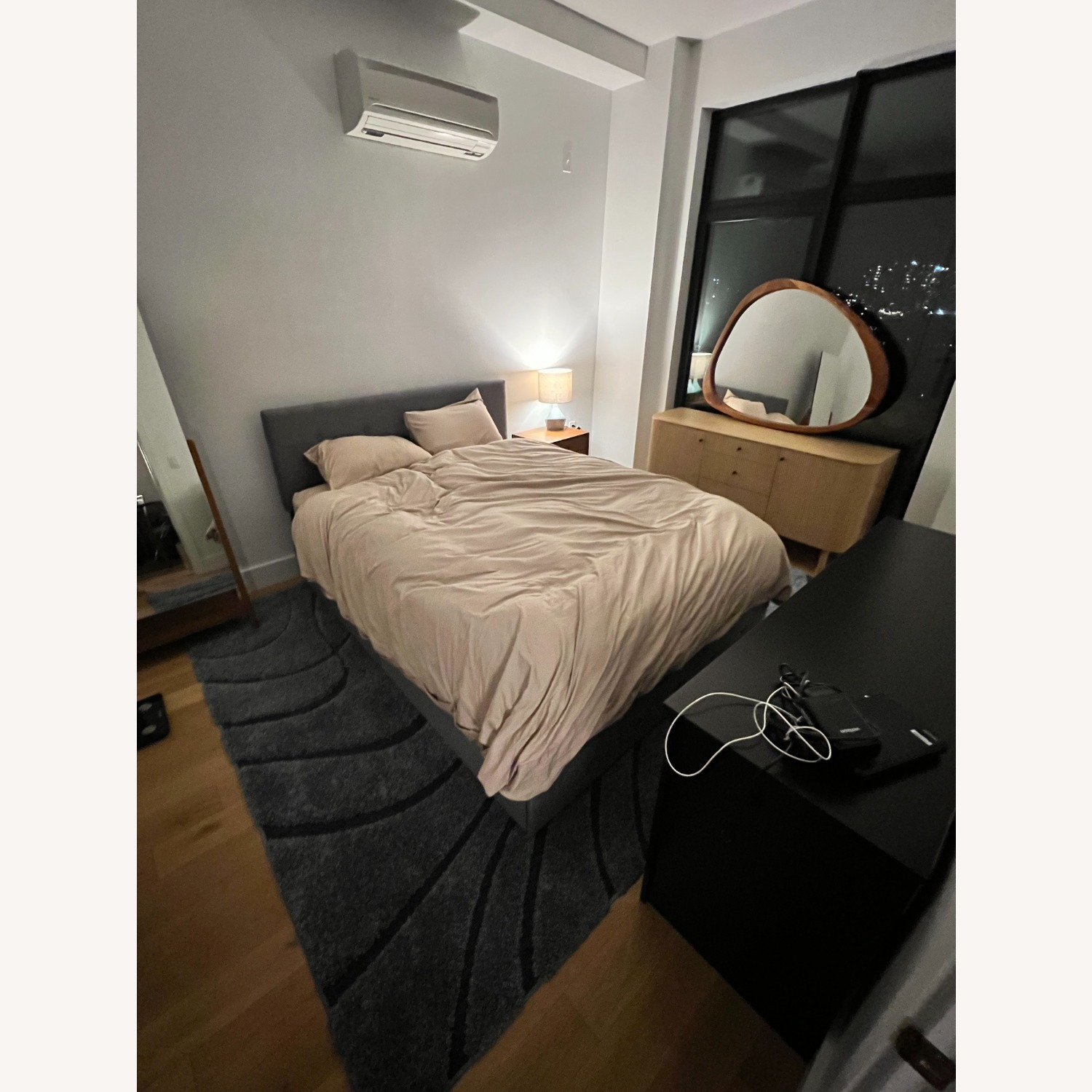 Mercury Row Light Gray Queen Bed - image-4