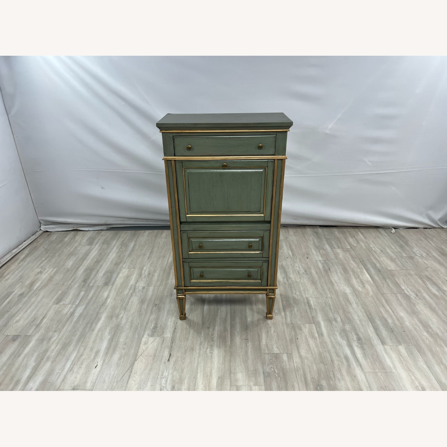 Butler Specialty Company Wordsworth Royal Secretary - image-1