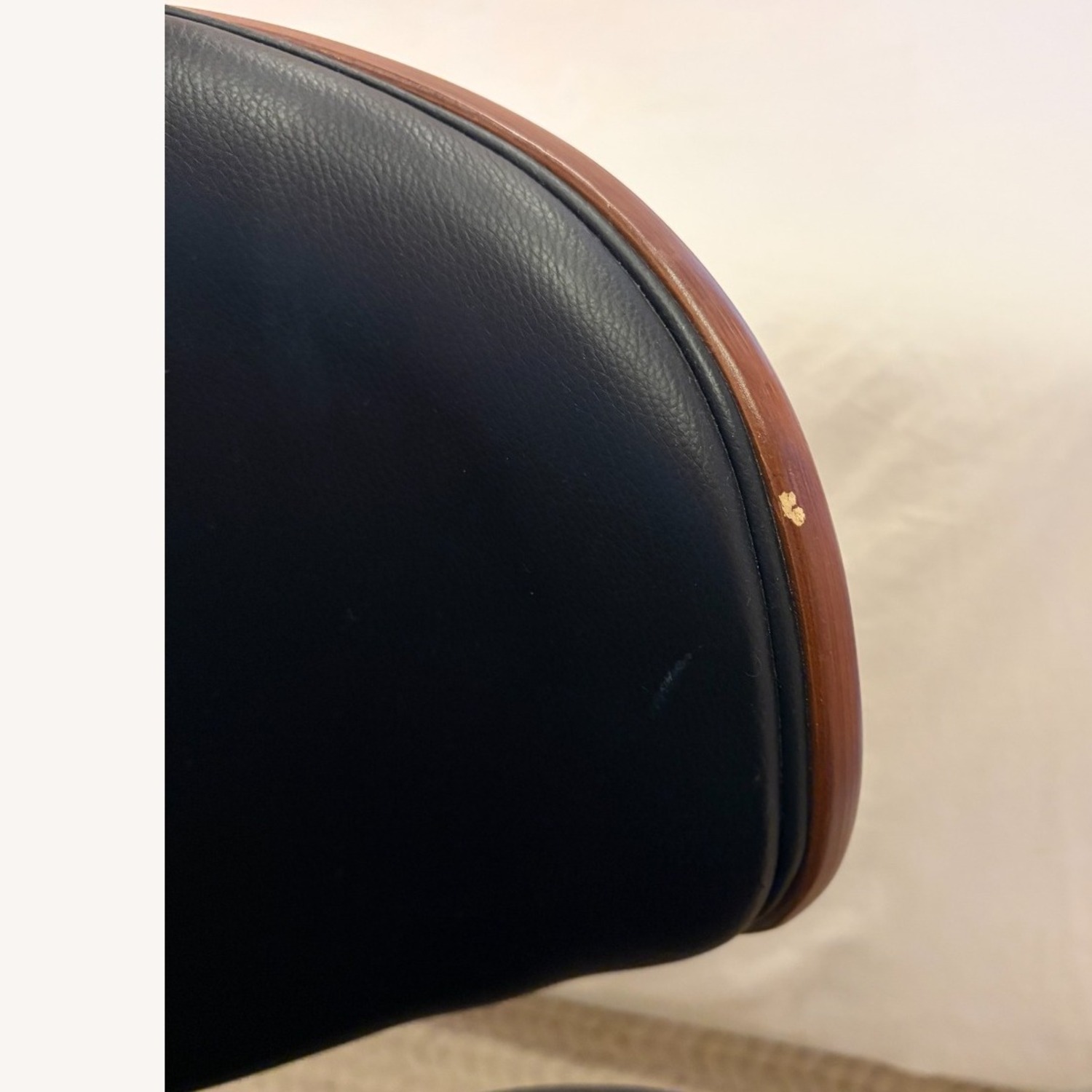 Black Polyurethane Office Chair - image-4