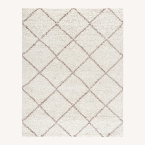 Used Safavieh Natural Area Rug 8' x 10' for sale on AptDeco