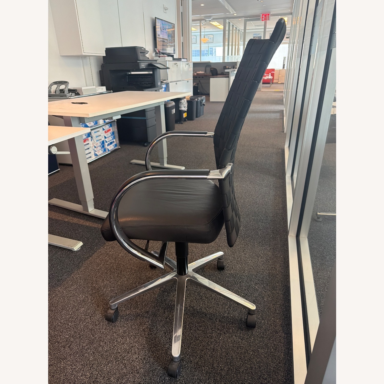 Adjustable Height Office Chair Woven Back  - image-2