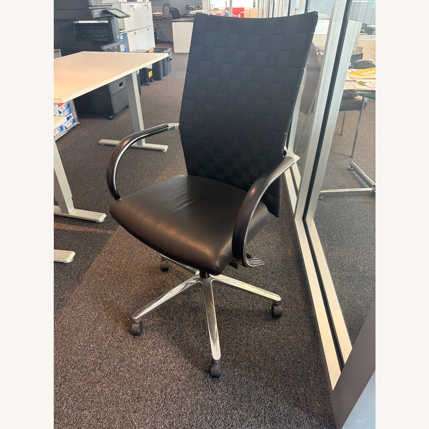 Adjustable Height Office Chair Woven Back  - image-1