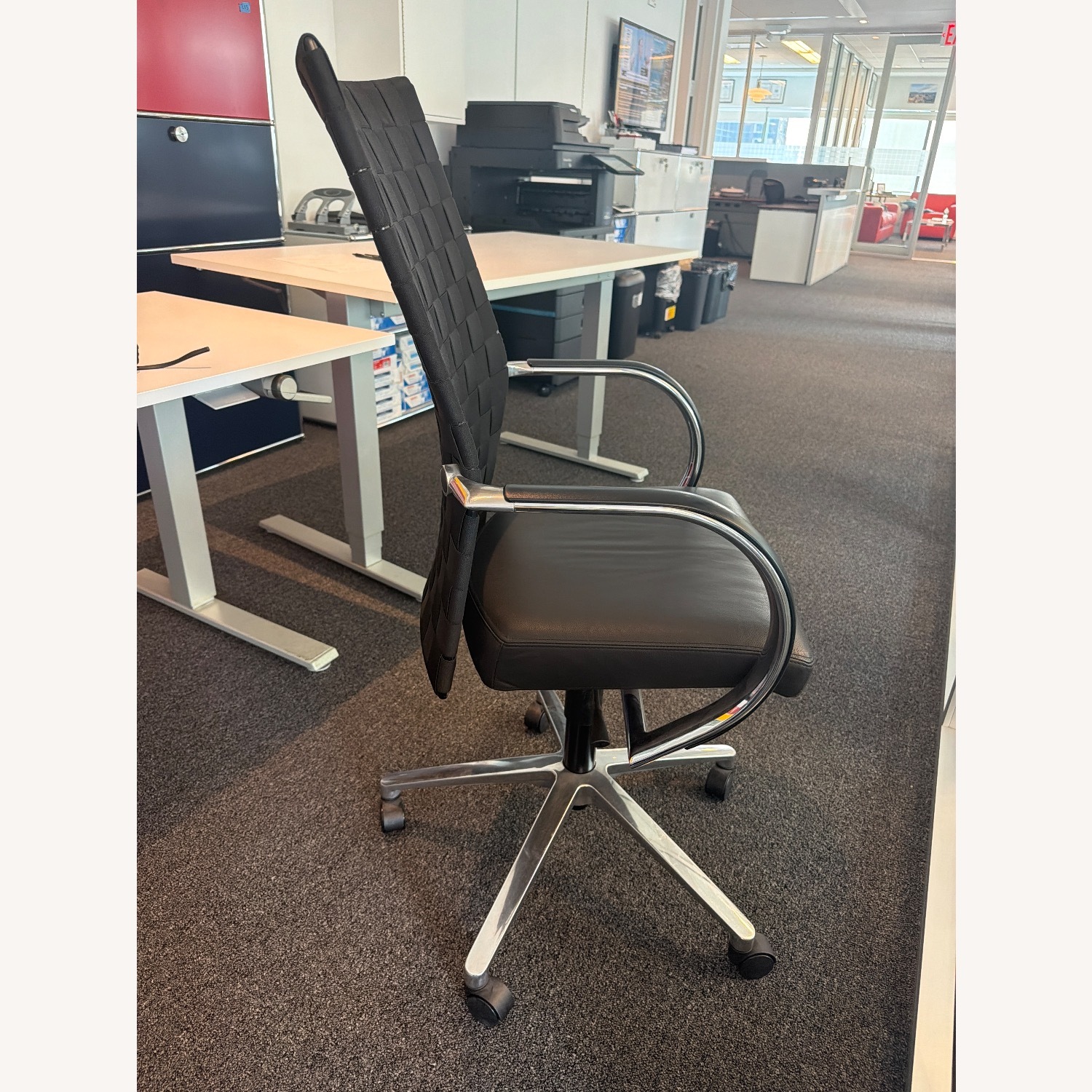 Adjustable Height Office Chair Woven Back  - image-4