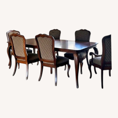 Used Thomasville Furniture Industries Dining Sets for sale on AptDeco