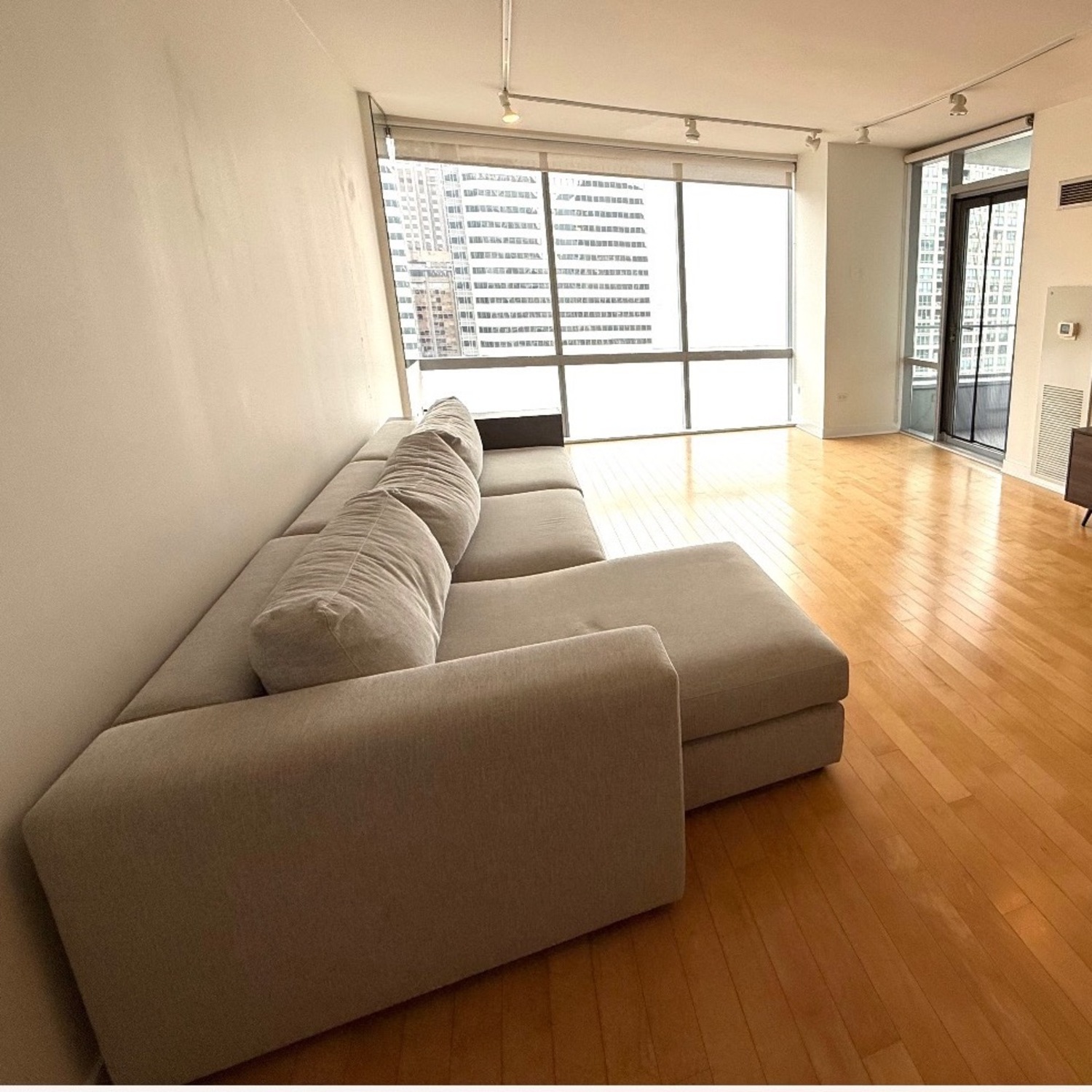 Della Robbia Lenox Stonewash Sofa - image-2