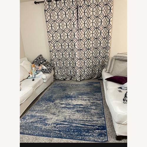 Used Safavieh Area Rug for sale on AptDeco