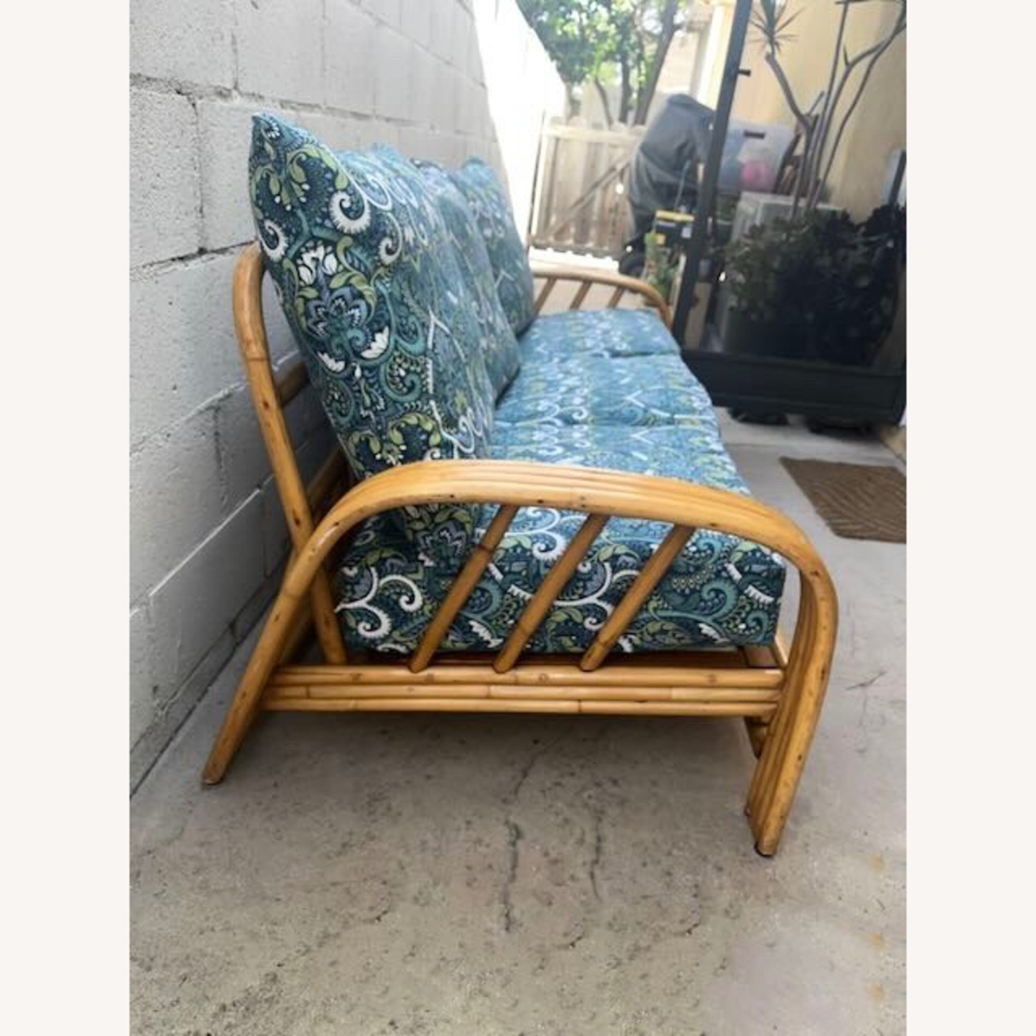 Vintage/Antique 3+ Piece Sectional - image-4