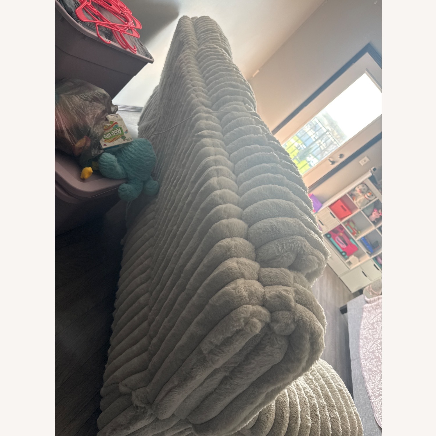 Wayfair Light Gray 3+ Seater Sofa - image-3