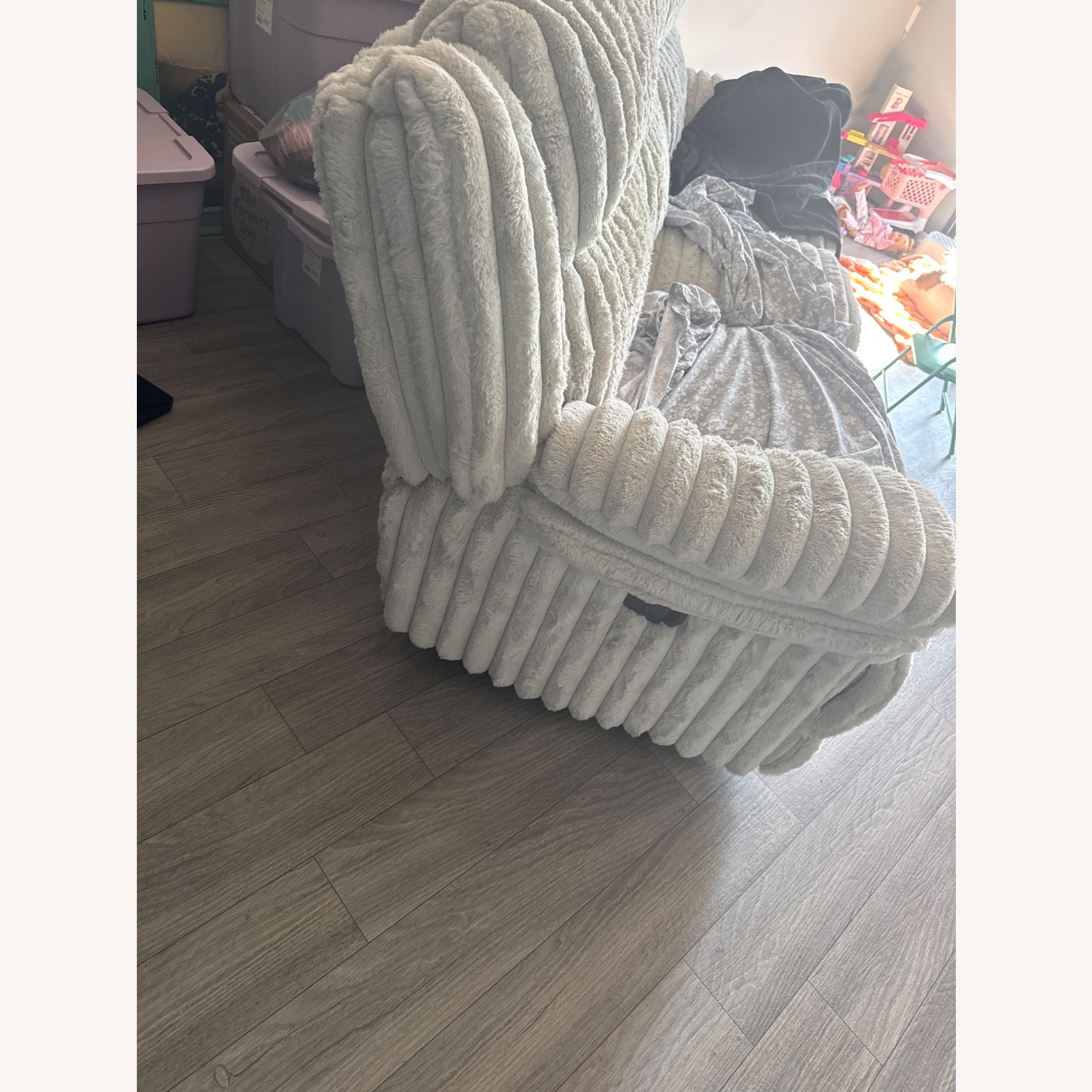 Wayfair Light Gray 3+ Seater Sofa - image-2